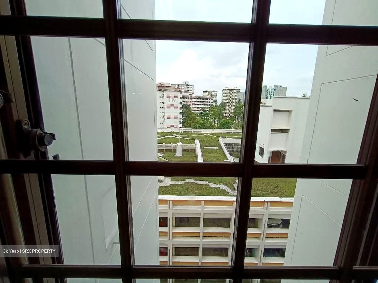 Blk 115 Ho Ching Road (Jurong West), HDB Executive #606365471